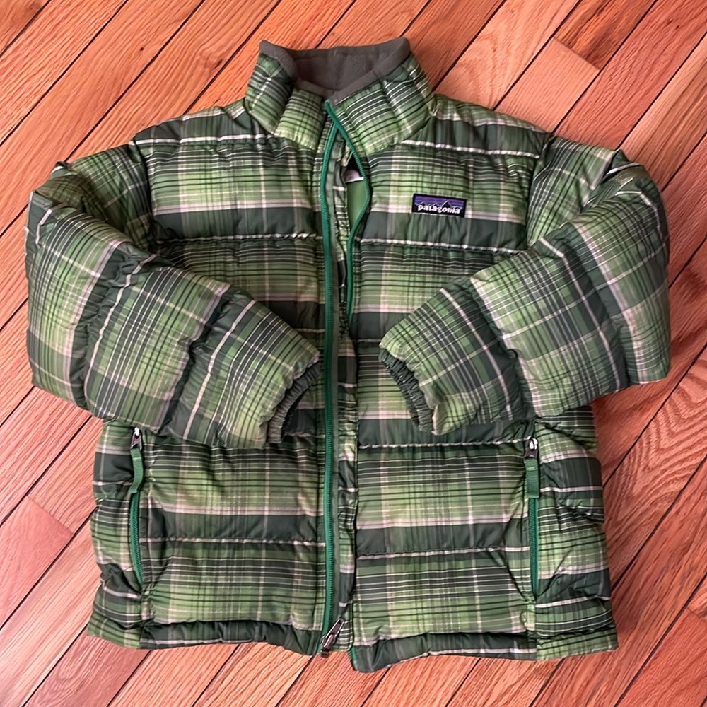 Patagonia plaid puffer